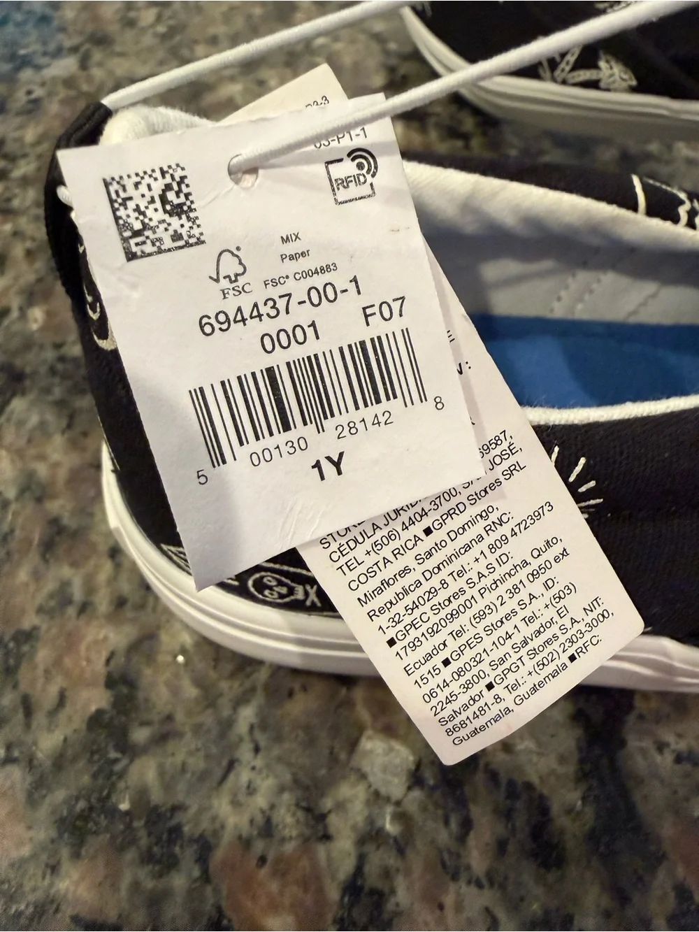 Old Navy Black Slip-On Sneakers with White Surf Print Size 1 boys